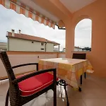 Daire With Parking Space Palit, Rab - 4970 *