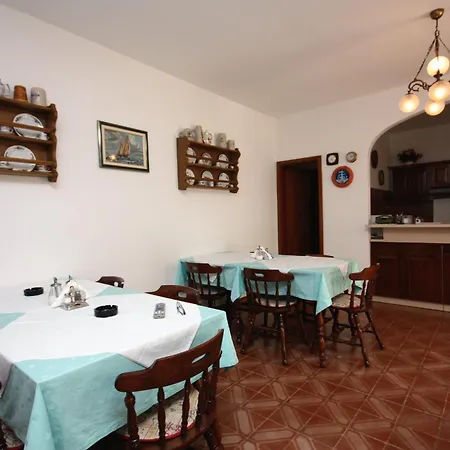 With Parking Space Palit, Rab - 4970 Apartmán