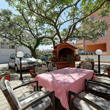 With A Parking Space Palit, Rab - 4970 Appartement