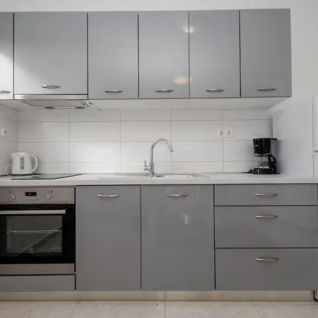 Appartement With A Parking Space Palit, Rab - 4970 Palit