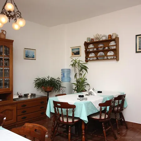 Lejlighed With Parking Space Palit, Rab - 4970