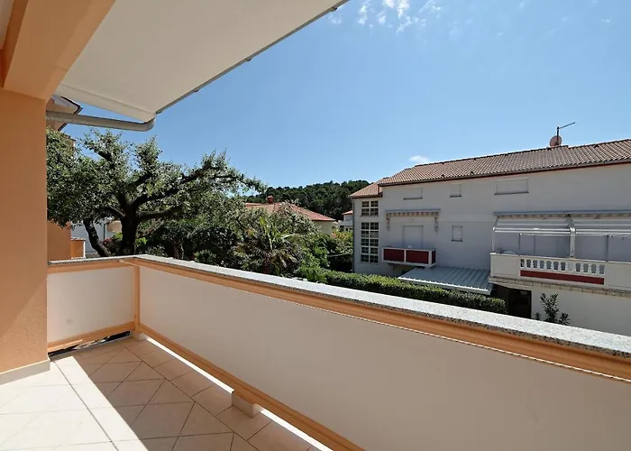 With Parking Space Palit, Rab - 4970 Appartamento